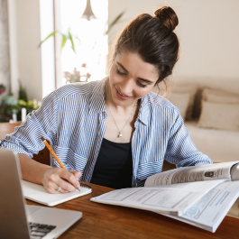 Supera los desafíos del inglés con KOE Chile